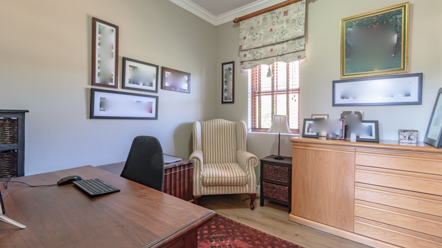 4 Bedroom Property for Sale in High Riding Country Estate Western Cape